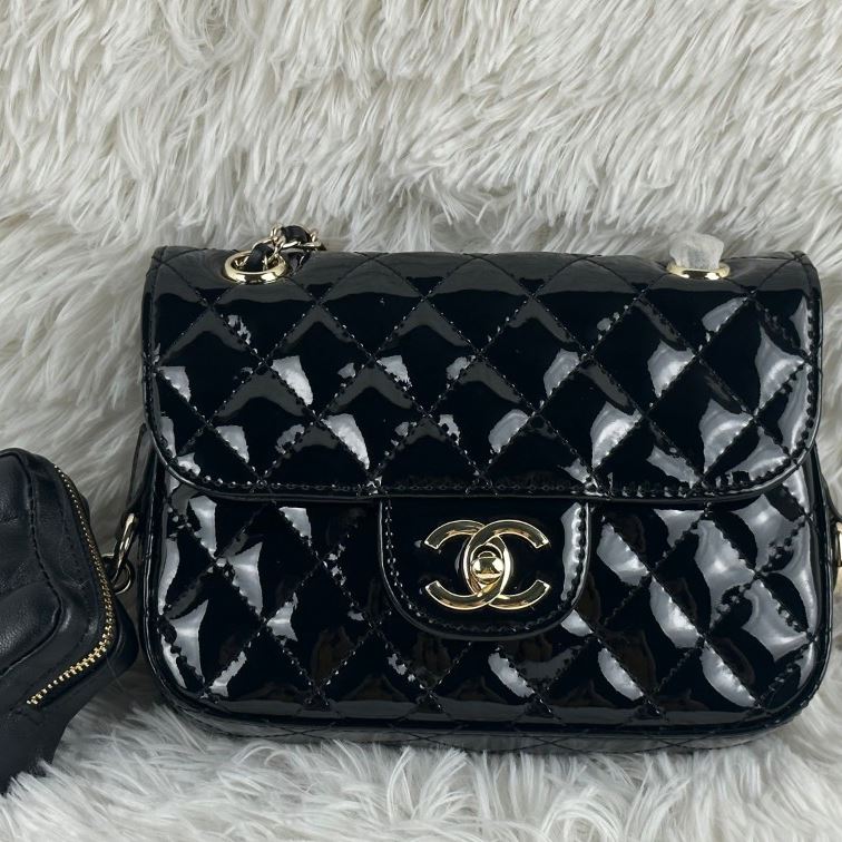 Ch**el cf series bags